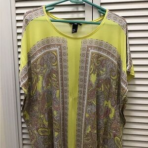 Chic Yellow Paisley Women's Top